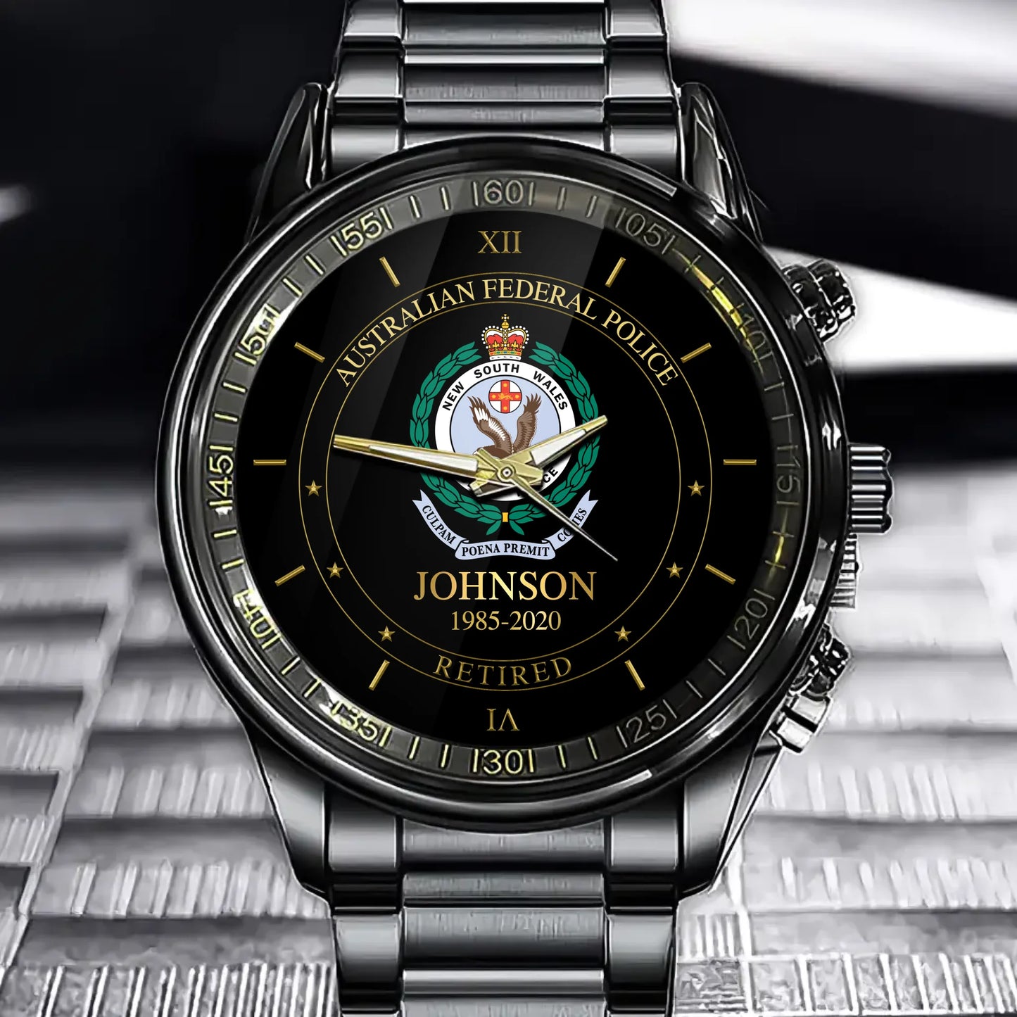 Personalisierte britische Soldat/Veteran mit Namen und Rang schwarze Edelstahl-Armbanduhr